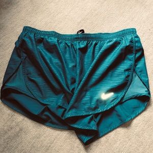 Nike Dri-Fit Tempo Lined Running Shorts - W’s L